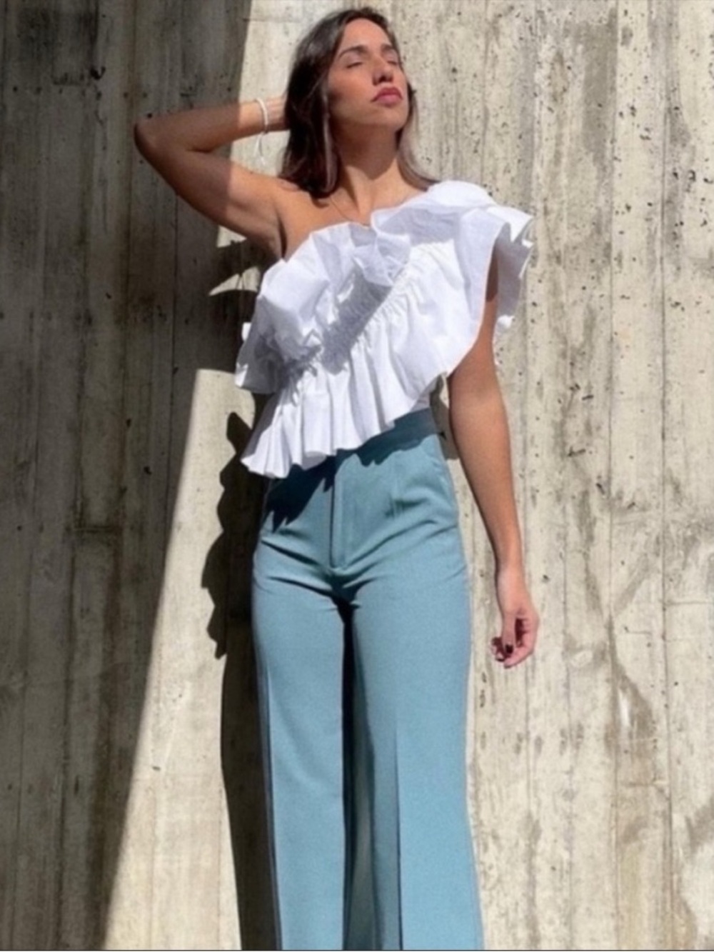 Zara White One-Shoulder Ruffle‎ Crop Top - Picture 3 of 17